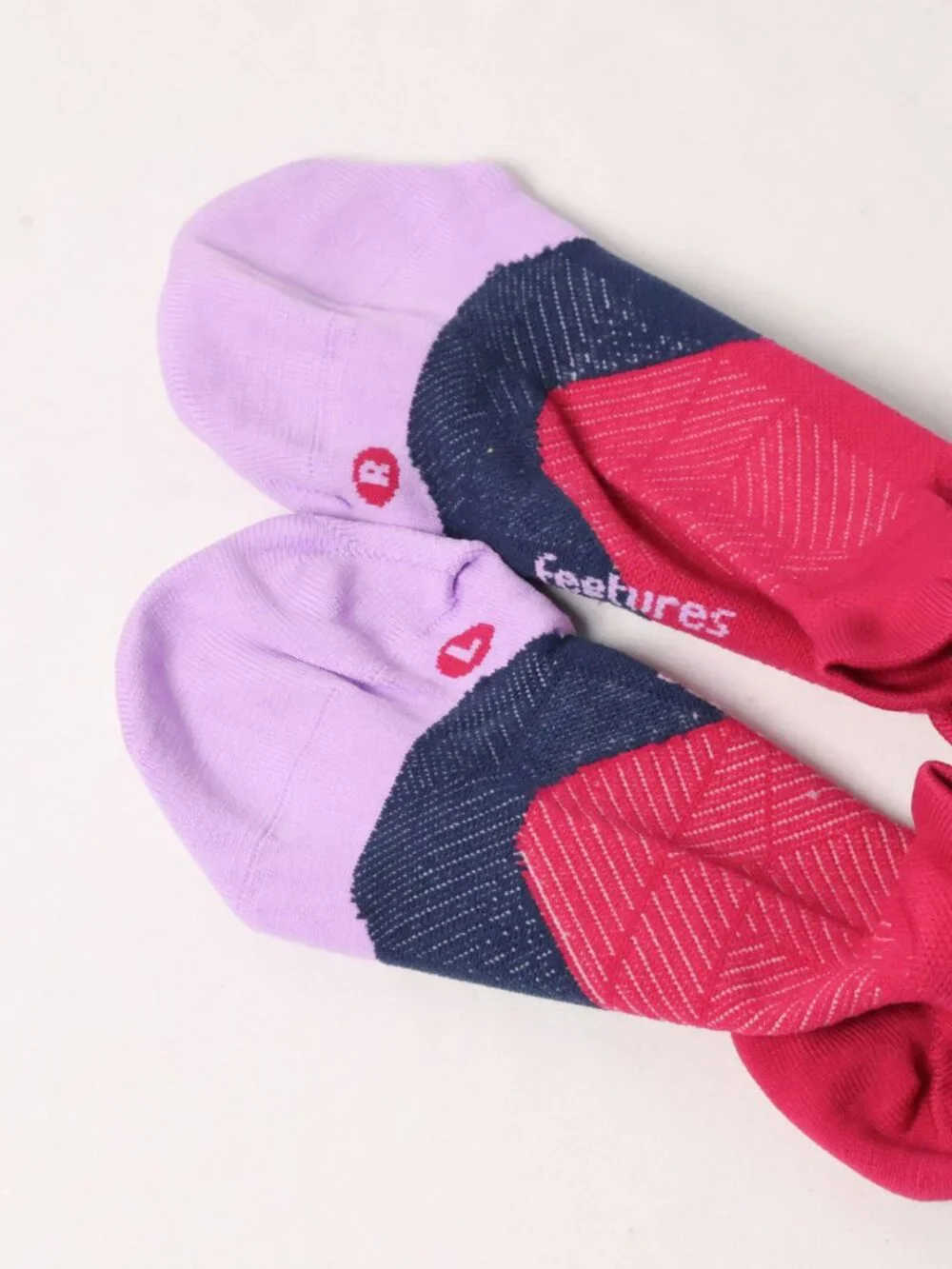 Feetures Colorful Ankle socks